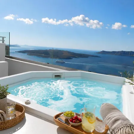 Mk4 Caldera 3* Fira (Santorini)